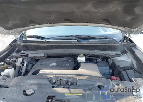 2015 Nissan Pathfinder Platinum z USA, uszkodzony, nr VIN 5N1AR2MN2FC612280